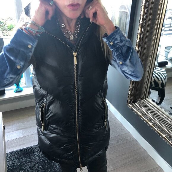 MICHAEL KORS Black Quilted Puffer Hoodie Vest Long Tunic Length high neck Gold S - Picture 3 of 16